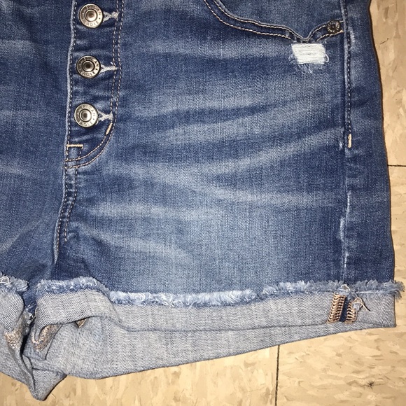 American Eagle Outfitters Ne(x)t Level Curvy Hi-Rise Denim Shortie in Blue sz 6 - Picture 6 of 14